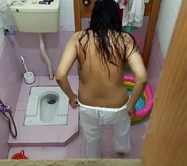 my cousin getting shower full chapter