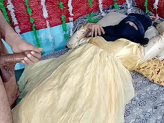 yellow dressed desi bride pussy shagging hardsex involving indian desi fat blarney mainly xvideos india xxx