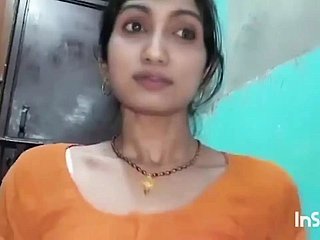 La fille chaude indienne Lalita Bhabhi a été baisée scratch b ill lass petit ami de collège après le mariage