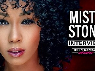 Misty Stone: segredos de uma lenda perform pornô