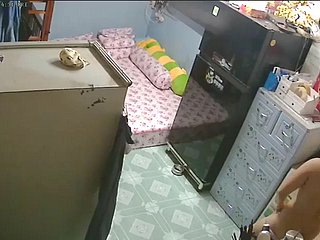 ongedekte beveiliging camera- moeder & dochter na rejected